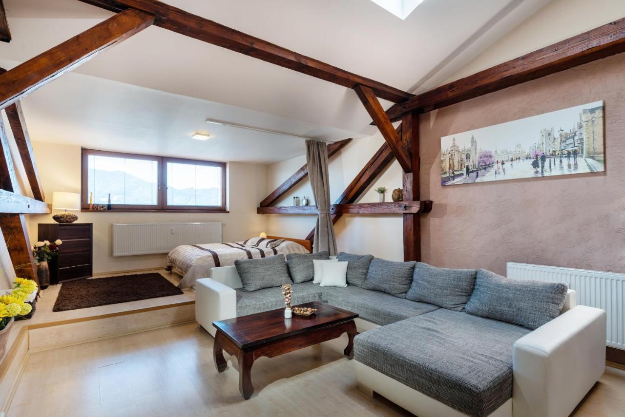 Apartments Sofia Plus Liptovský Mikuláš エクステリア 写真